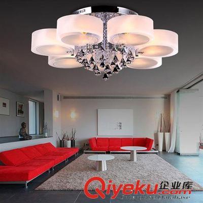 深圳市龙利纳斯灯饰销售部 引领现代家居照明新风尚